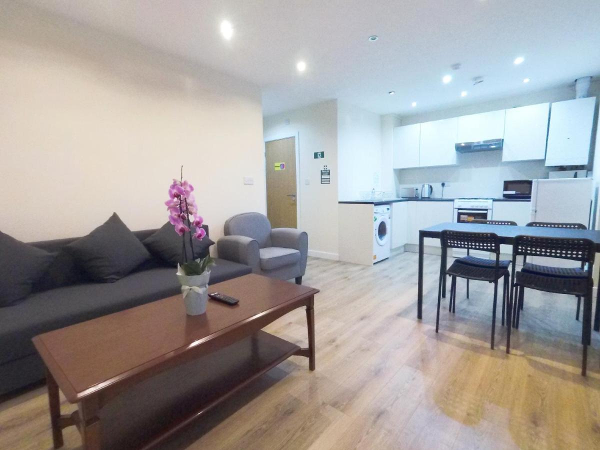 Apple Garden B-5 Apartment ลอนดอน ภายนอก รูปภาพ