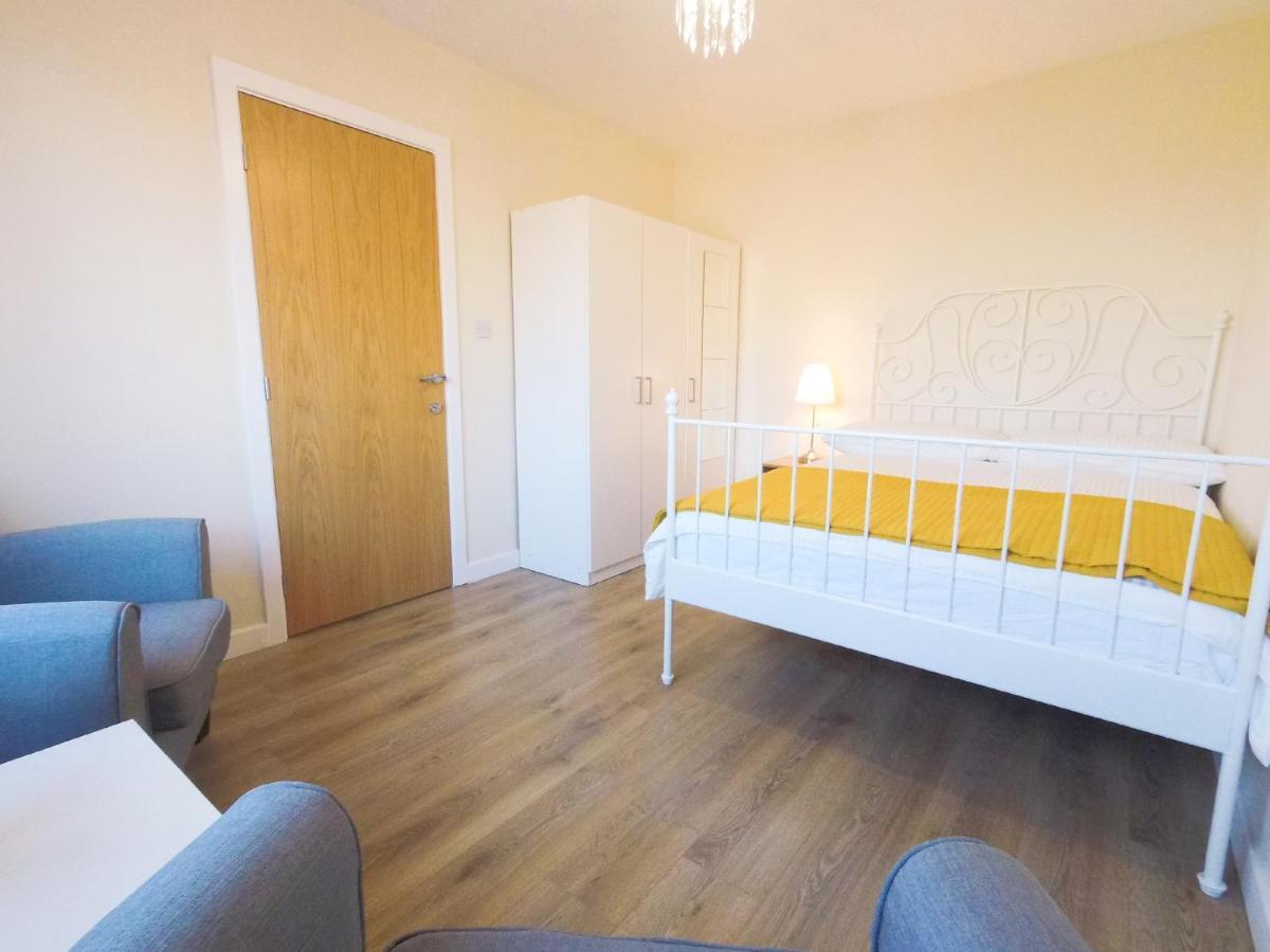 Apple Garden B-5 Apartment ลอนดอน ภายนอก รูปภาพ