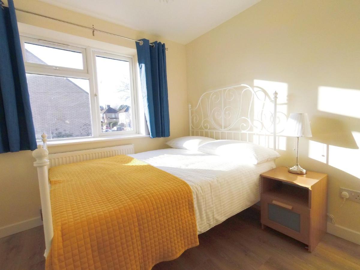 Apple Garden B-5 Apartment ลอนดอน ภายนอก รูปภาพ