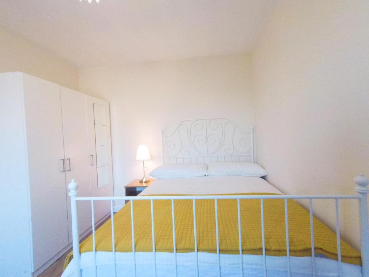 Apple Garden B-5 Apartment ลอนดอน ภายนอก รูปภาพ